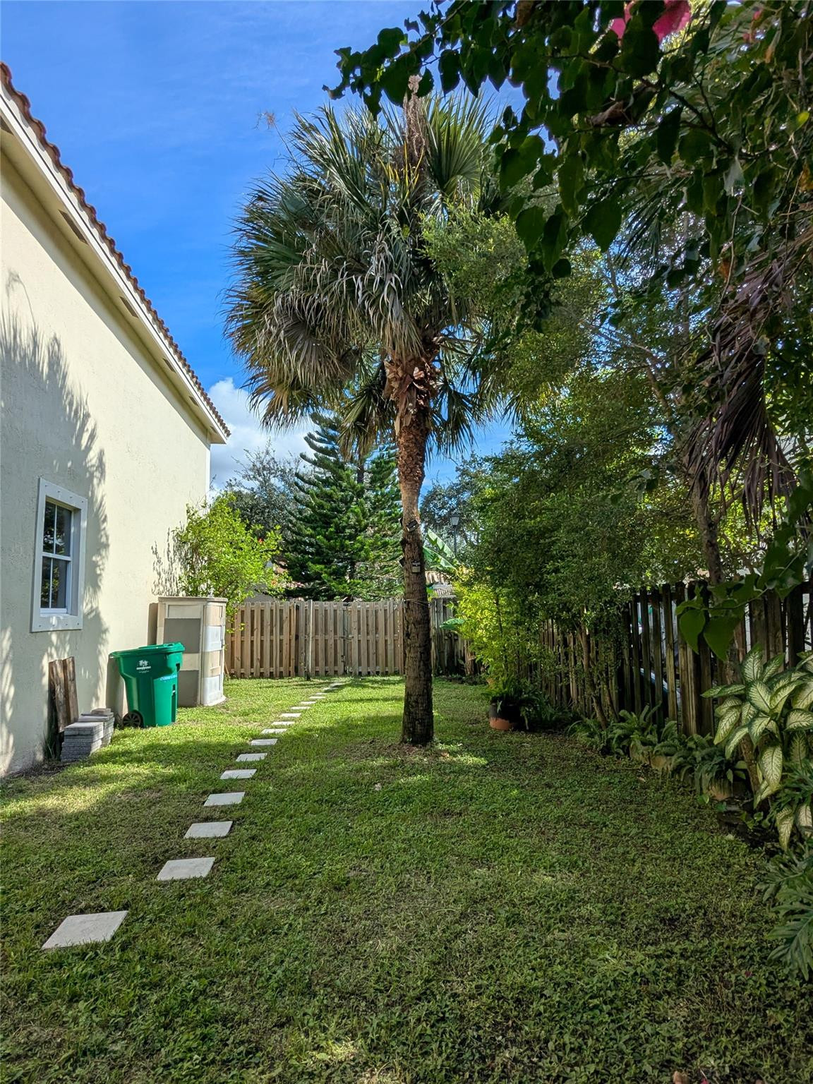 3822 Southwest 171st Avenue Miramar, FL 33027 - Photo 85 of 98 Photo 85