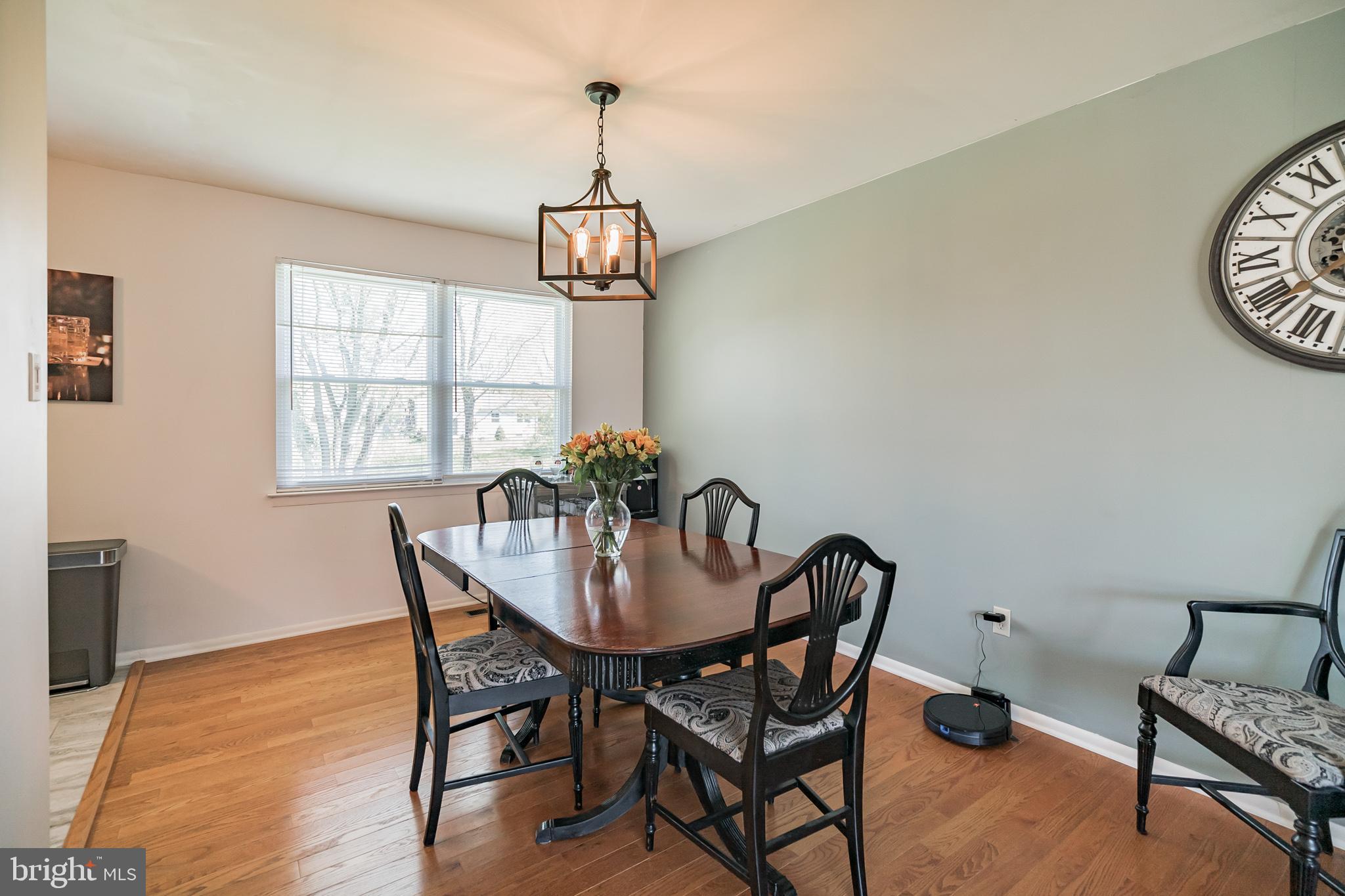 1285 Pebblebrook Road Warminster, PA 18974 - Photo 5 of 17 Gallery Image 5