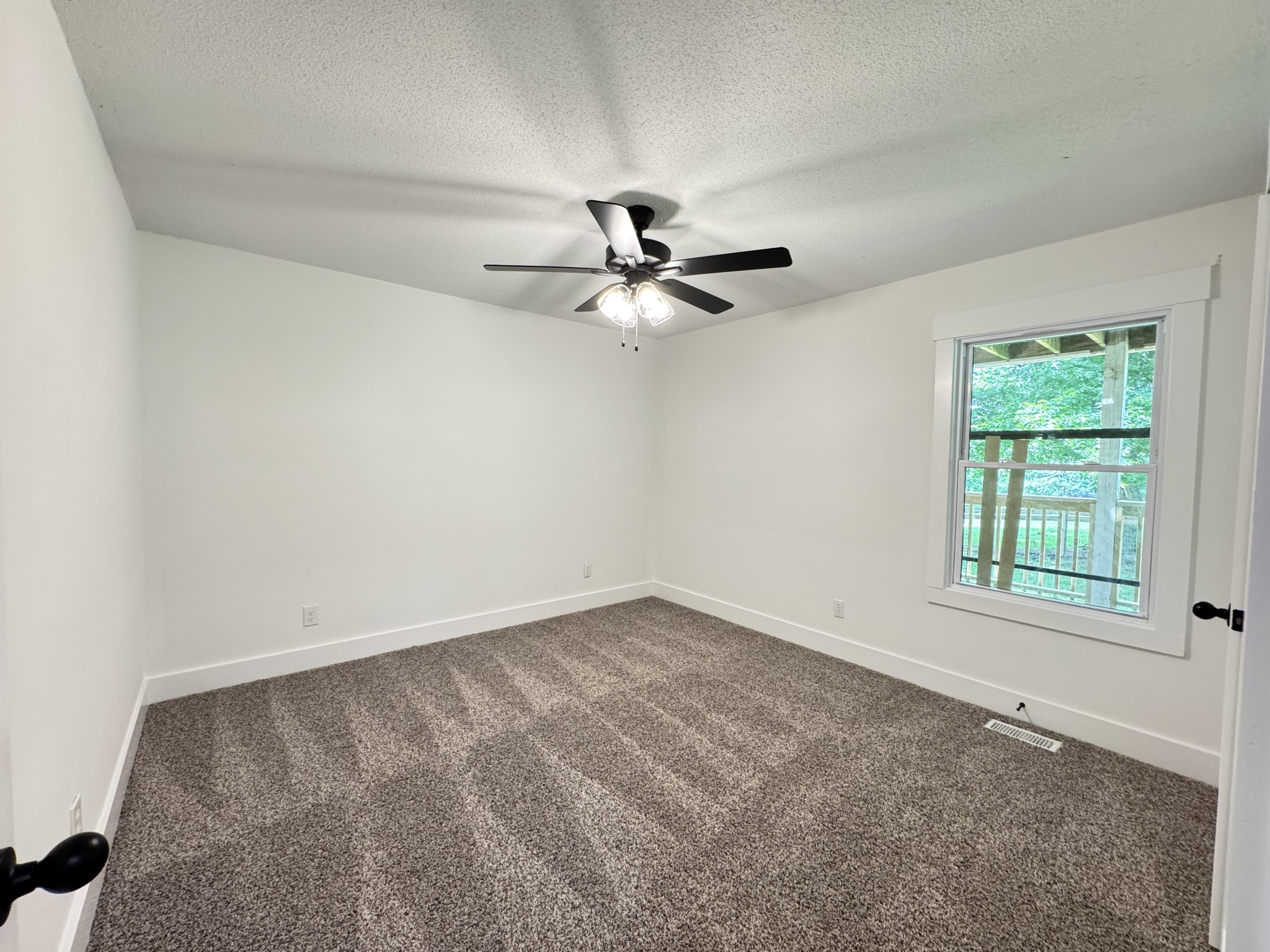 380 Martin Road Clarksville, TN 37042 - Photo 21 of 25