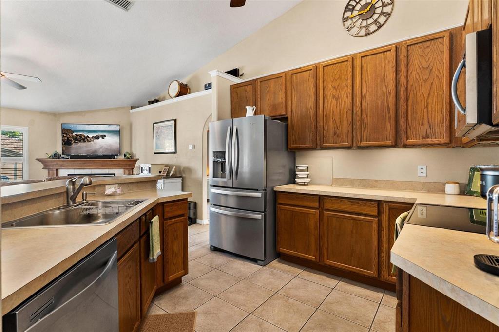 3041 Brighton Road Eustis, FL 32726 - Photo 15 of 50