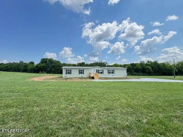 $274,900 | 1670 Goodfield Road, Decatur, TN 37322