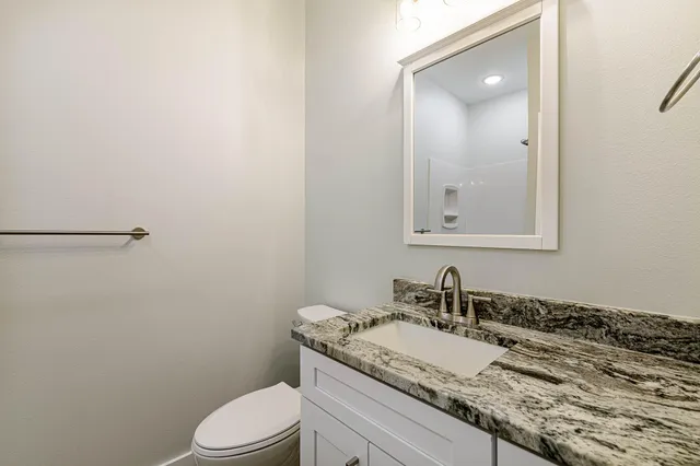 $1,975 | 108 Clearing Way, Valparaiso, FL 32580