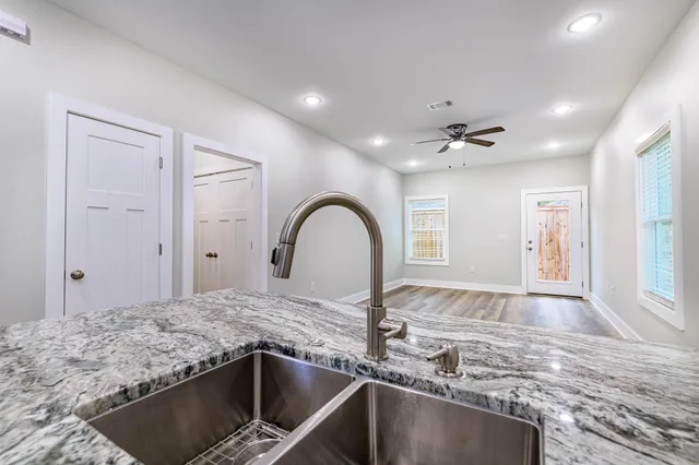 $1,975 | 108 Clearing Way, Valparaiso, FL 32580