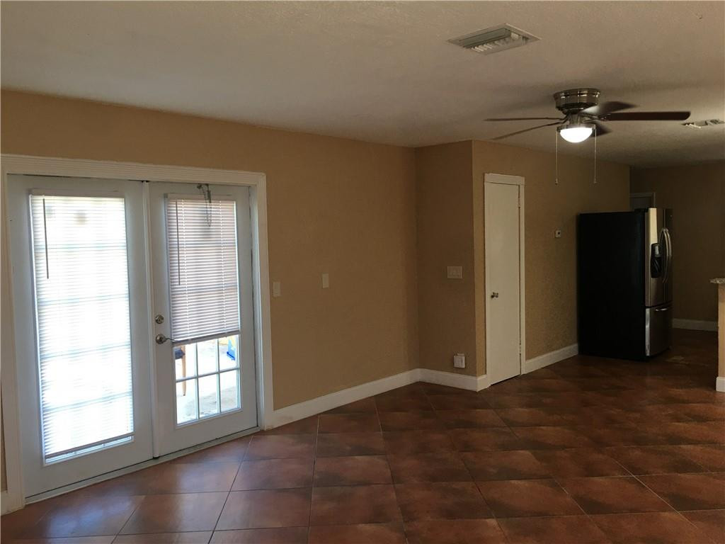 490 West 34th Street Riviera Beach, FL 33404 - Photo 26 of 36 Photo 27