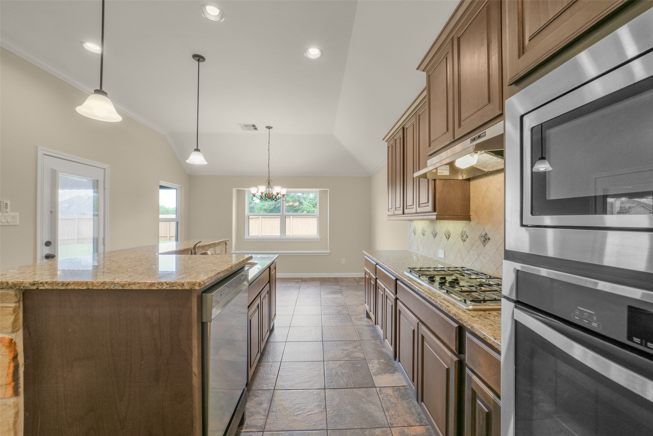 11110 Benevolent Way Tomball, TX 77375 - Photo 16 of 48