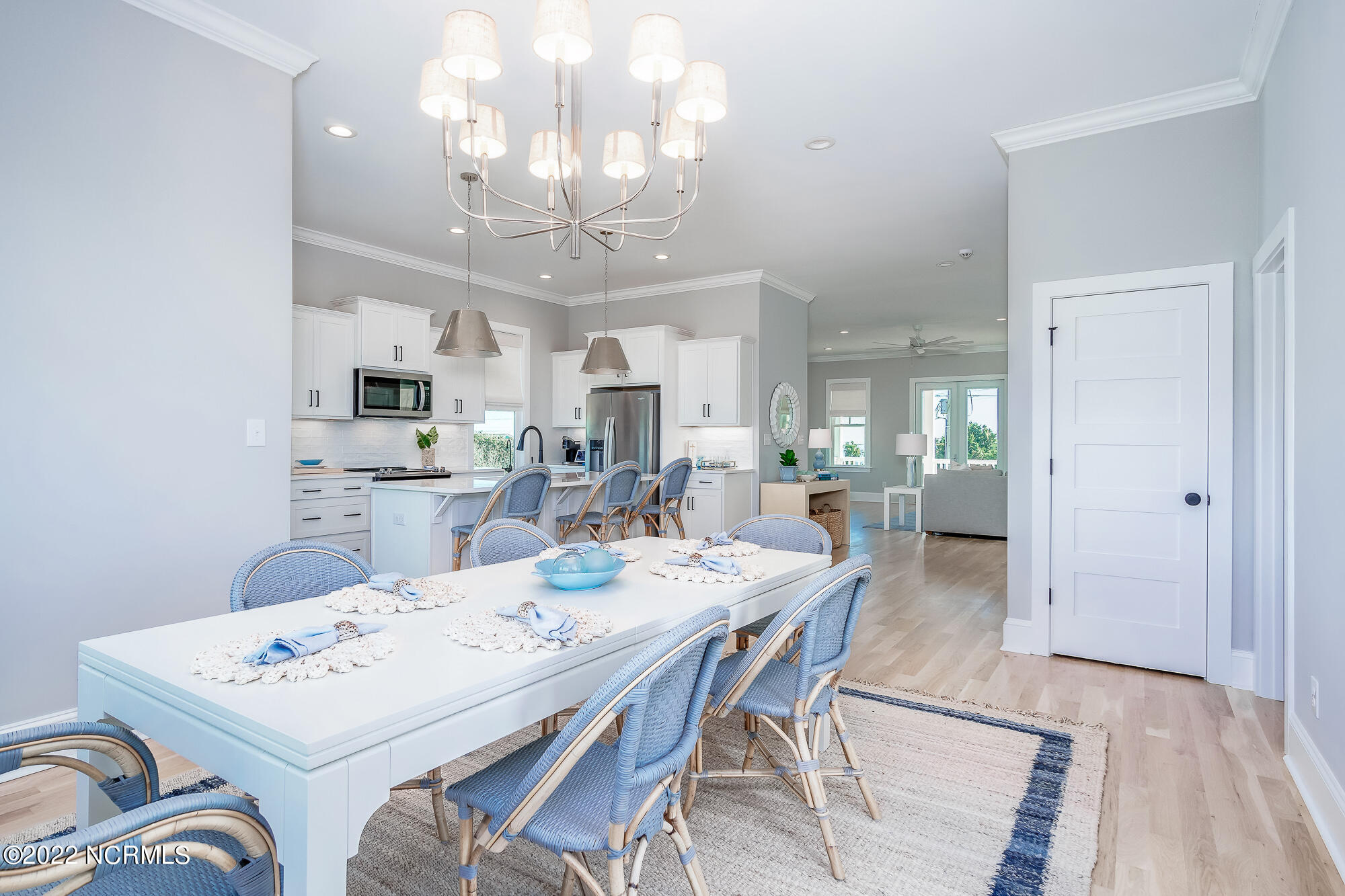 1804 Salter Path Road Indian Beach, NC 28512 - Photo 17 of 74 Dining space