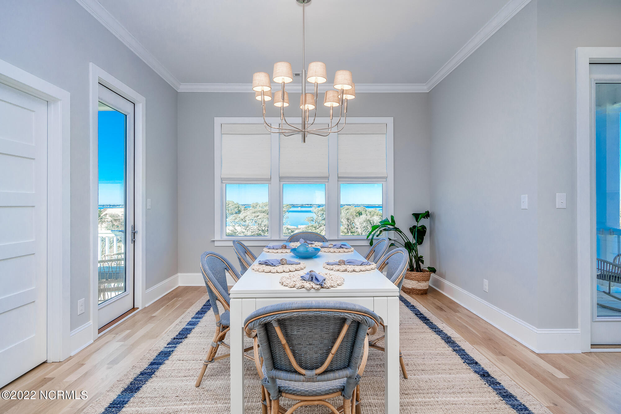 1804 Salter Path Road Indian Beach, NC 28512 - Photo 18 of 74 Dining space
