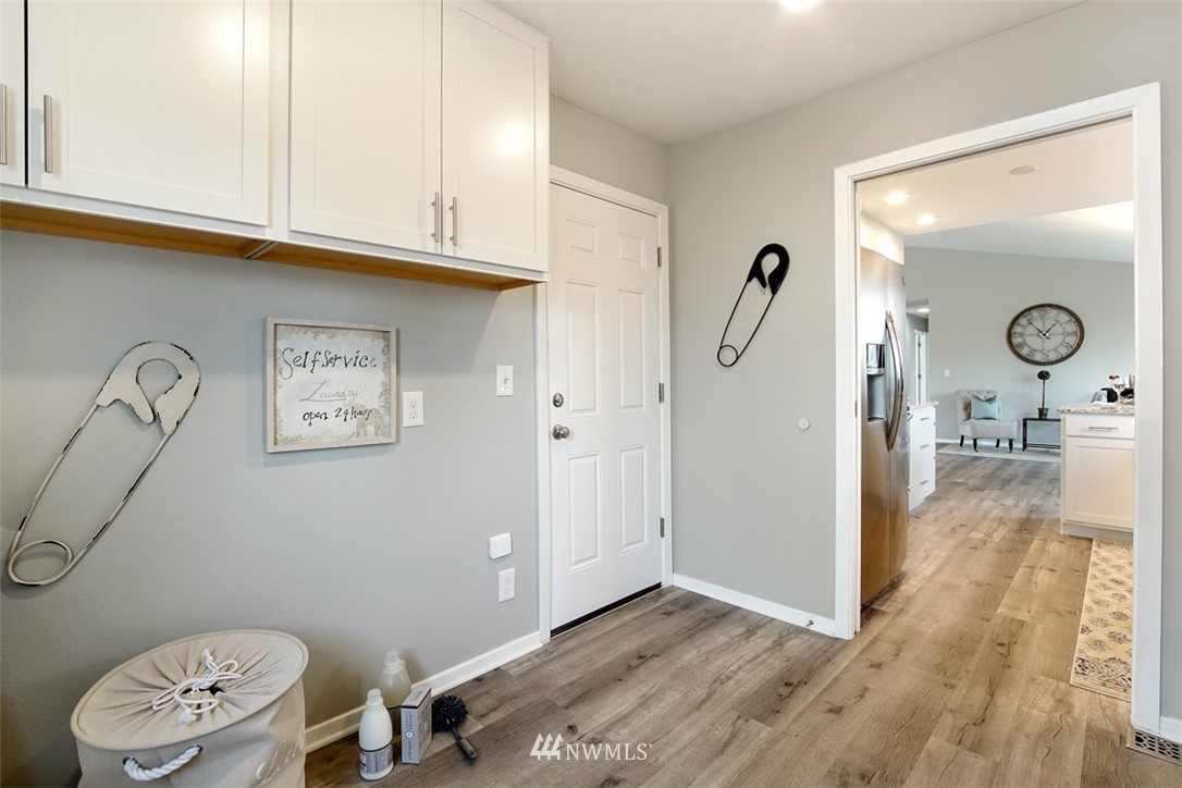 15212 64th Street East Sumner, WA 98390 - Photo 14 of 23 Gallery Image 14
