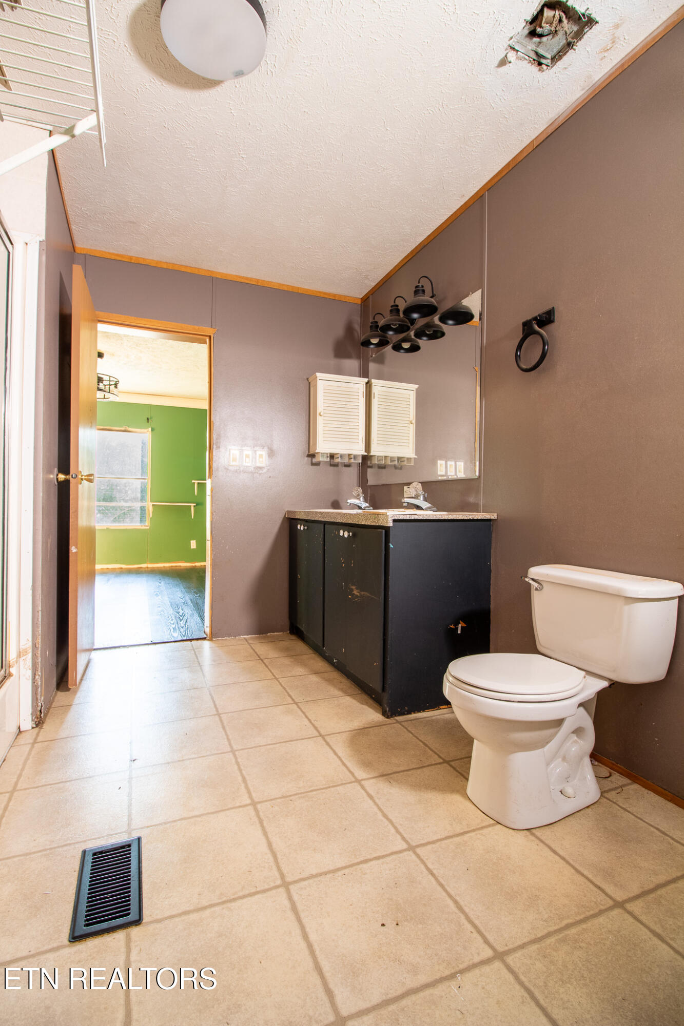 175 Collins Road Oliver Springs, TN 37840 - Photo 24 of 25 _MG_2730-HDR