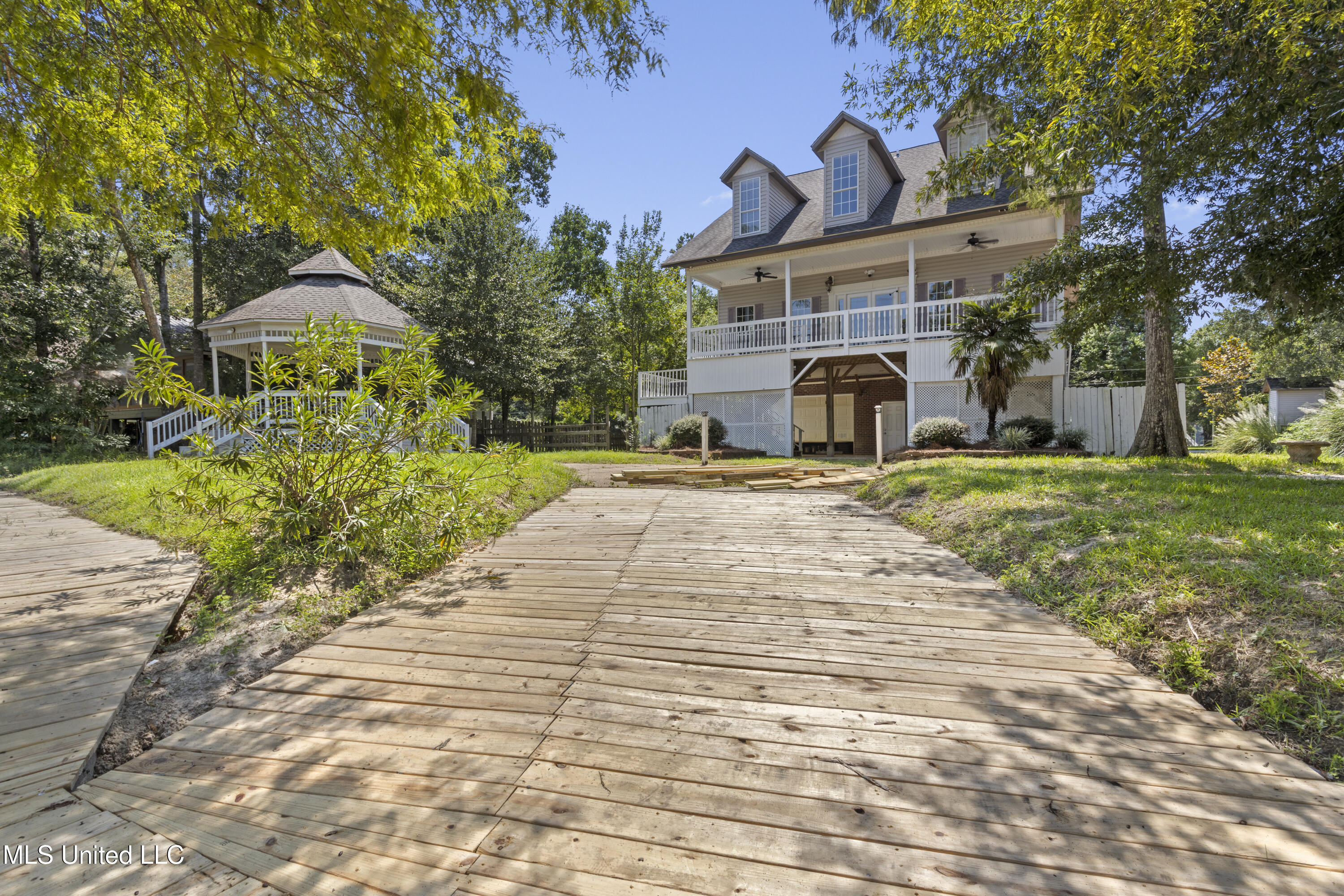 1813 Pascagoula River Road Moss Point, MS 39562 - Photo 45 of 59 047