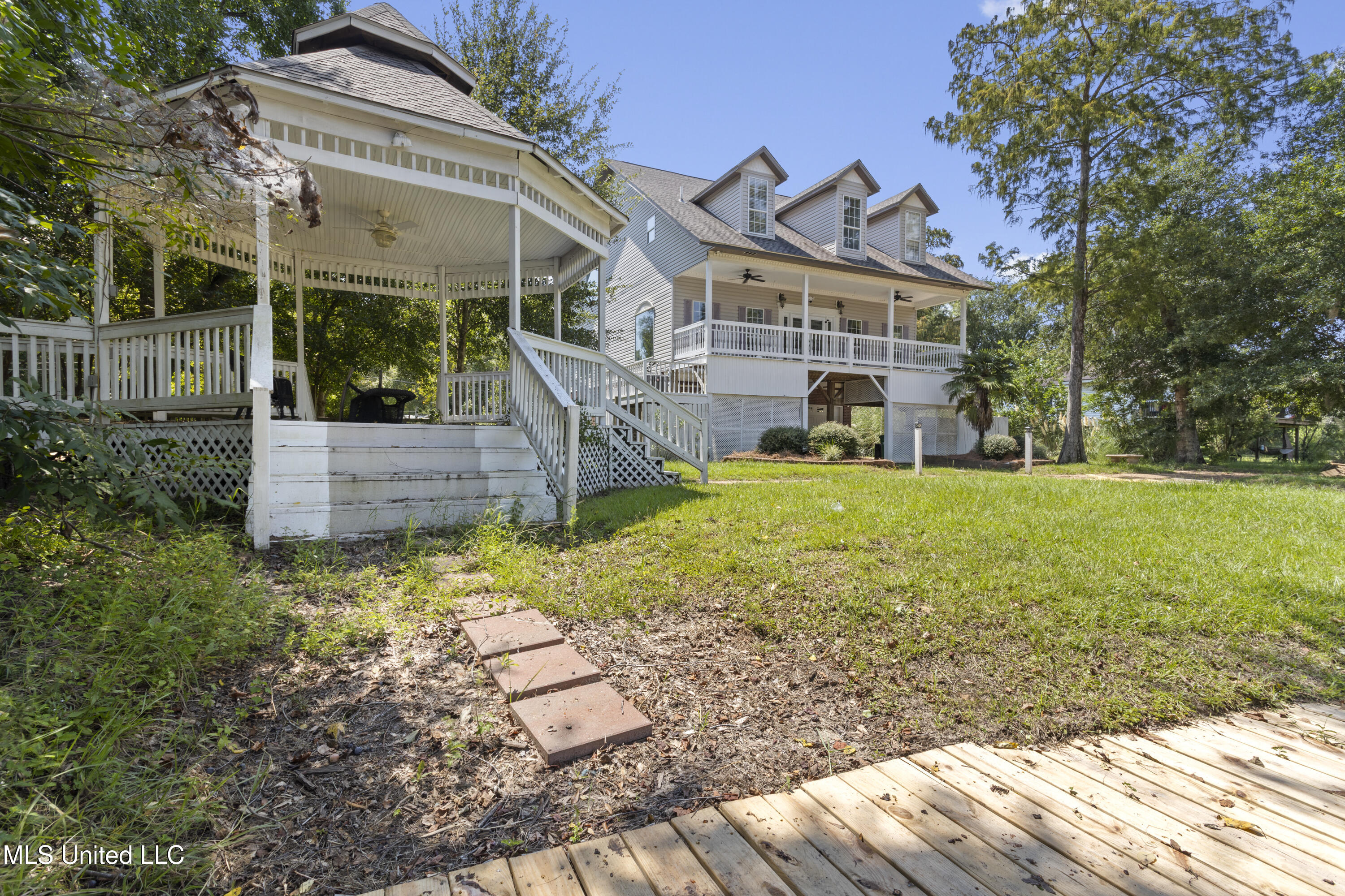 1813 Pascagoula River Road Moss Point, MS 39562 - Photo 46 of 59 048