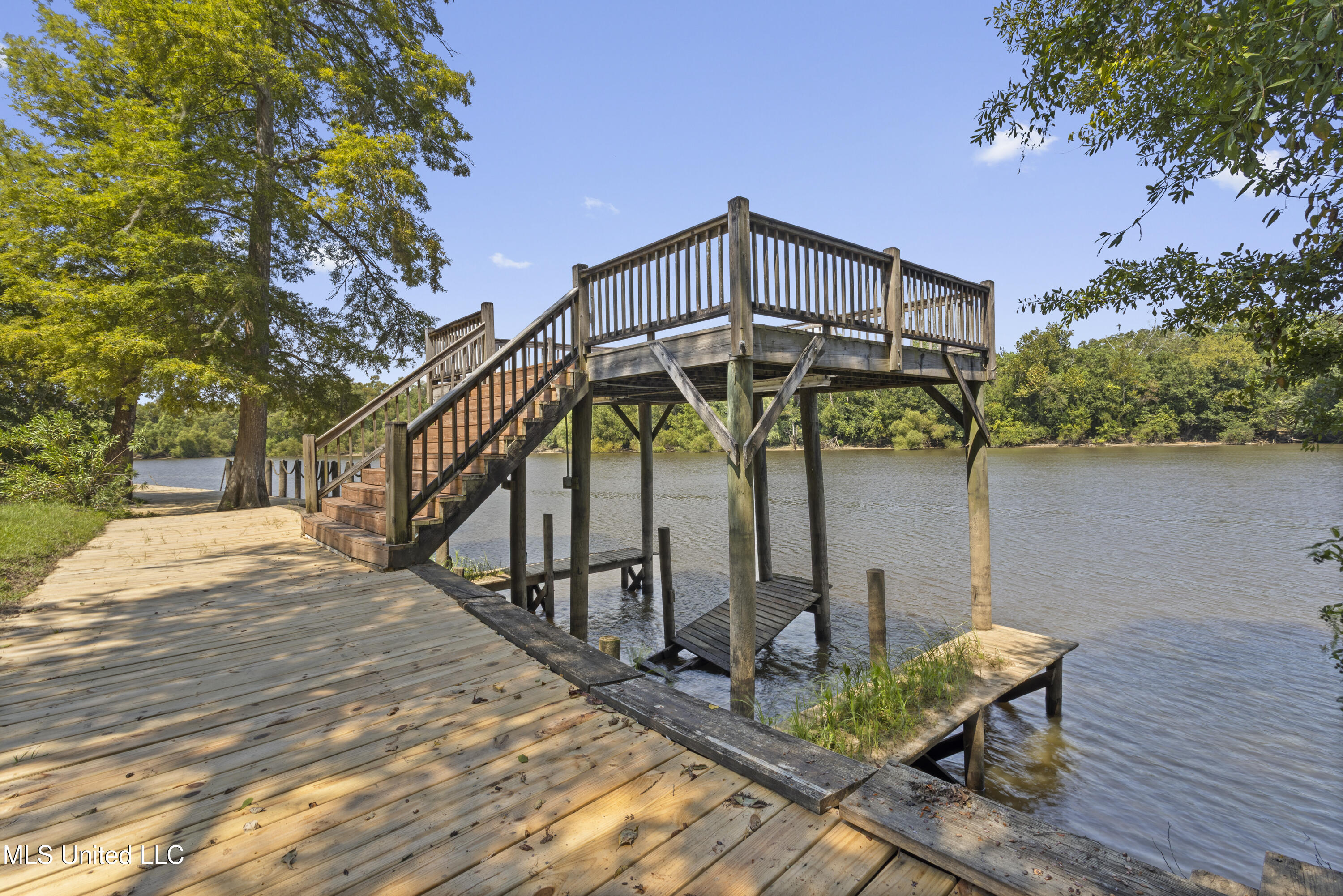 1813 Pascagoula River Road Moss Point, MS 39562 - Photo 48 of 59 050