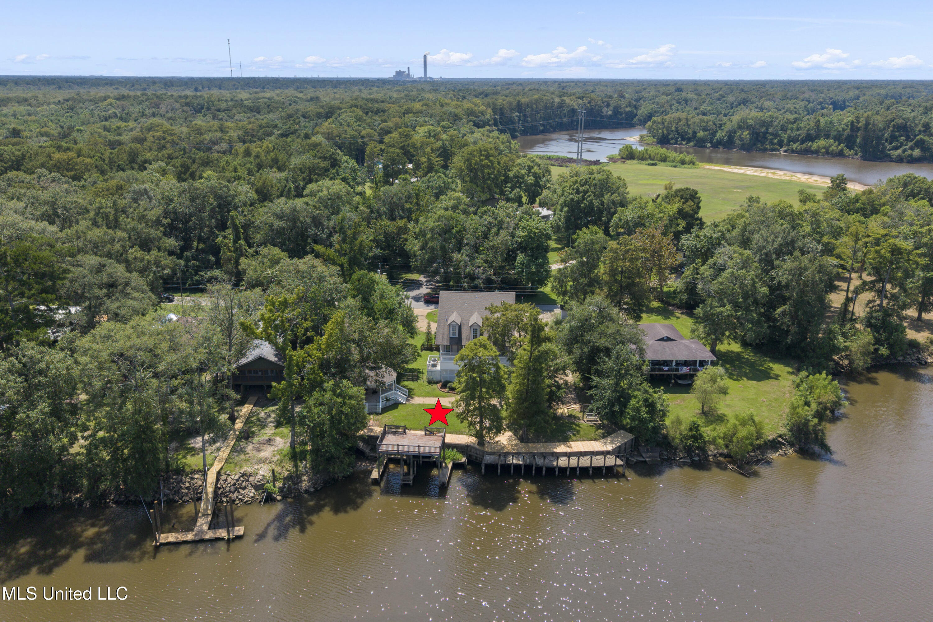 1813 Pascagoula River Road Moss Point, MS 39562 - Photo 52 of 59 054