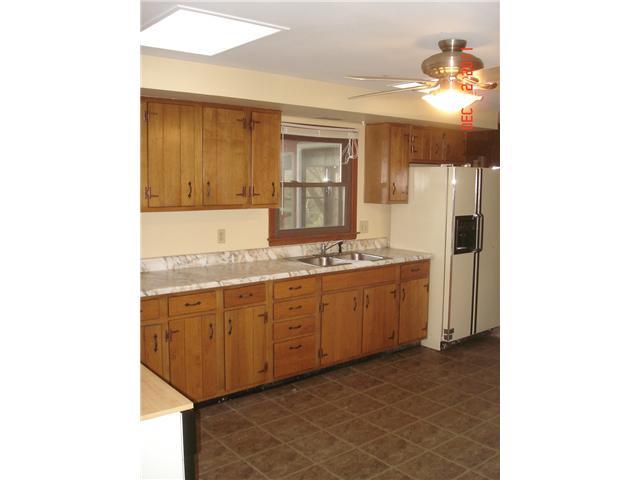1421 Muessing Road Indianapolis, IN 46239 - Photo 3 of 12