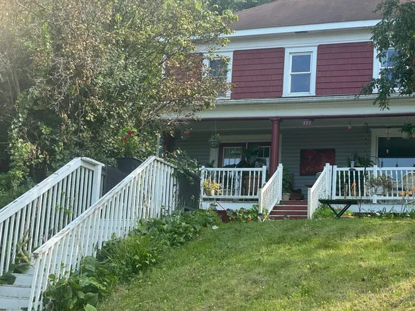 $325,000 | 591 East 7th Street, Red Wing, MN 55066