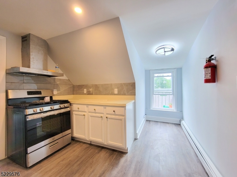 30 Fulton Street, Unit 3 Montclair, NJ 07042 - Photo 8 of 14