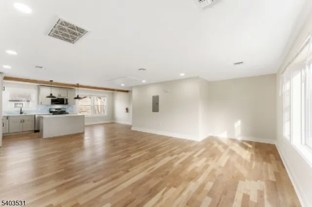 $3,390 | 306 Carnegie Place, Union, NJ 07088