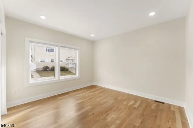 $3,390 | 306 Carnegie Place, Union, NJ 07088