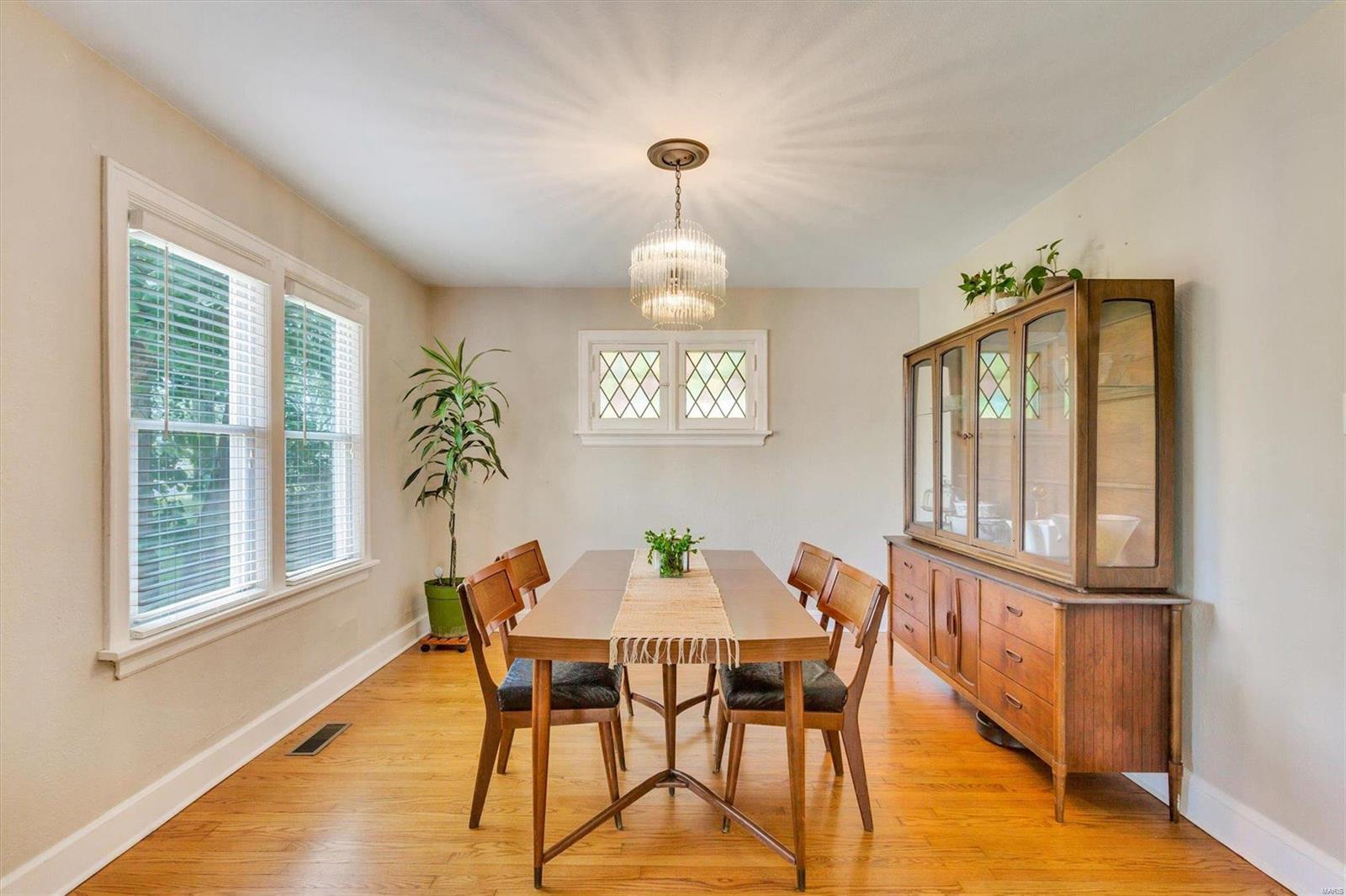 3221 Ringer Road St. Louis, MO 63125 - Photo 6 of 24 Gallery Image 6