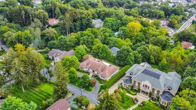 $3,000,000 | 305 South Grandview Avenue, Monsey, NY 10952