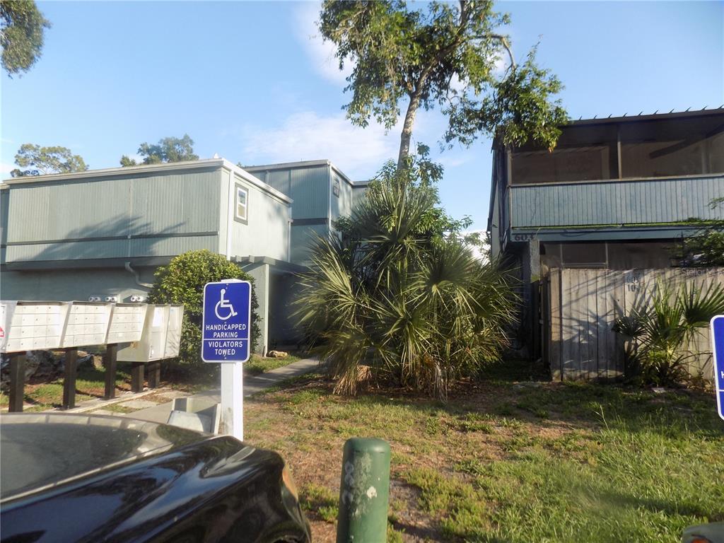 613 Southwest 75th Street, Unit 101 Gainesville, FL 32607 - Photo 2 of 27