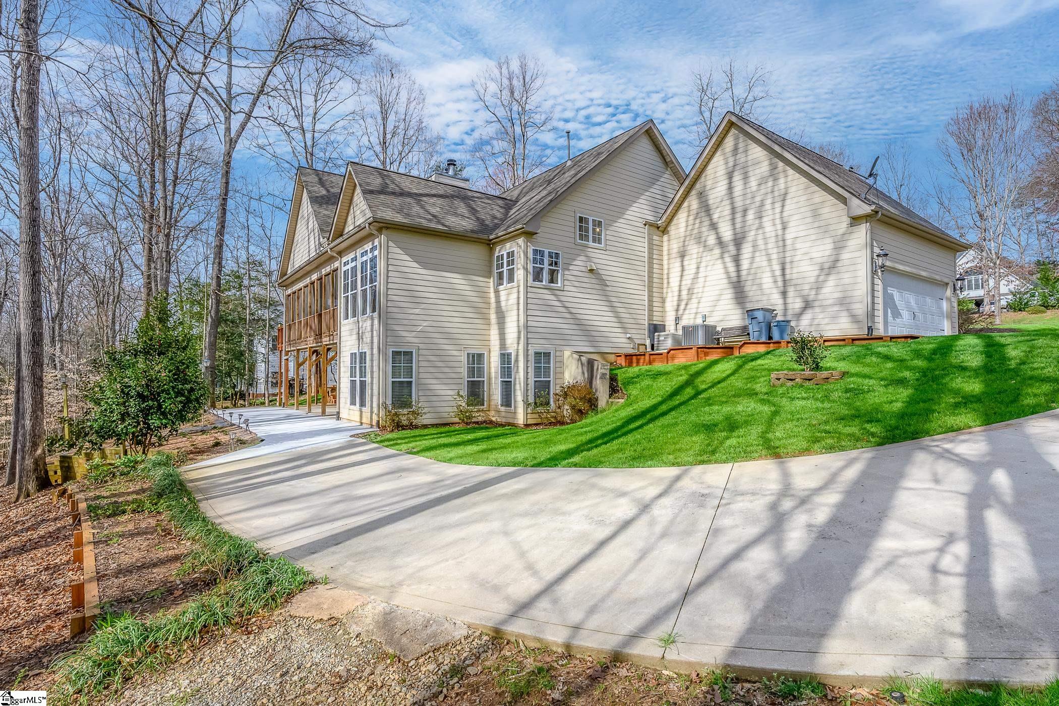 241 Byars Street Greer, SC 29651 - Photo 2 of 36 Gallery Image 2