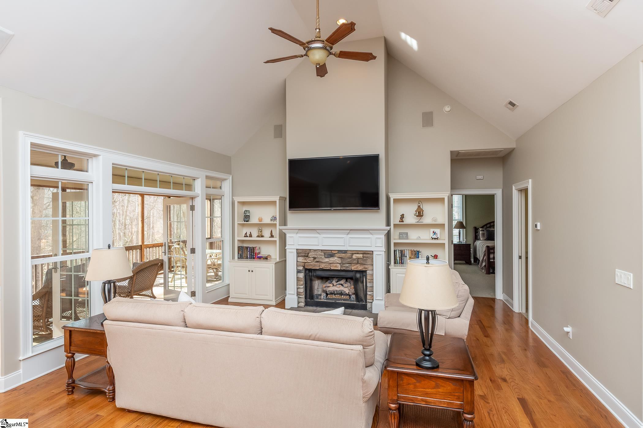 241 Byars Street Greer, SC 29651 - Photo 4 of 36 Gallery Image 4