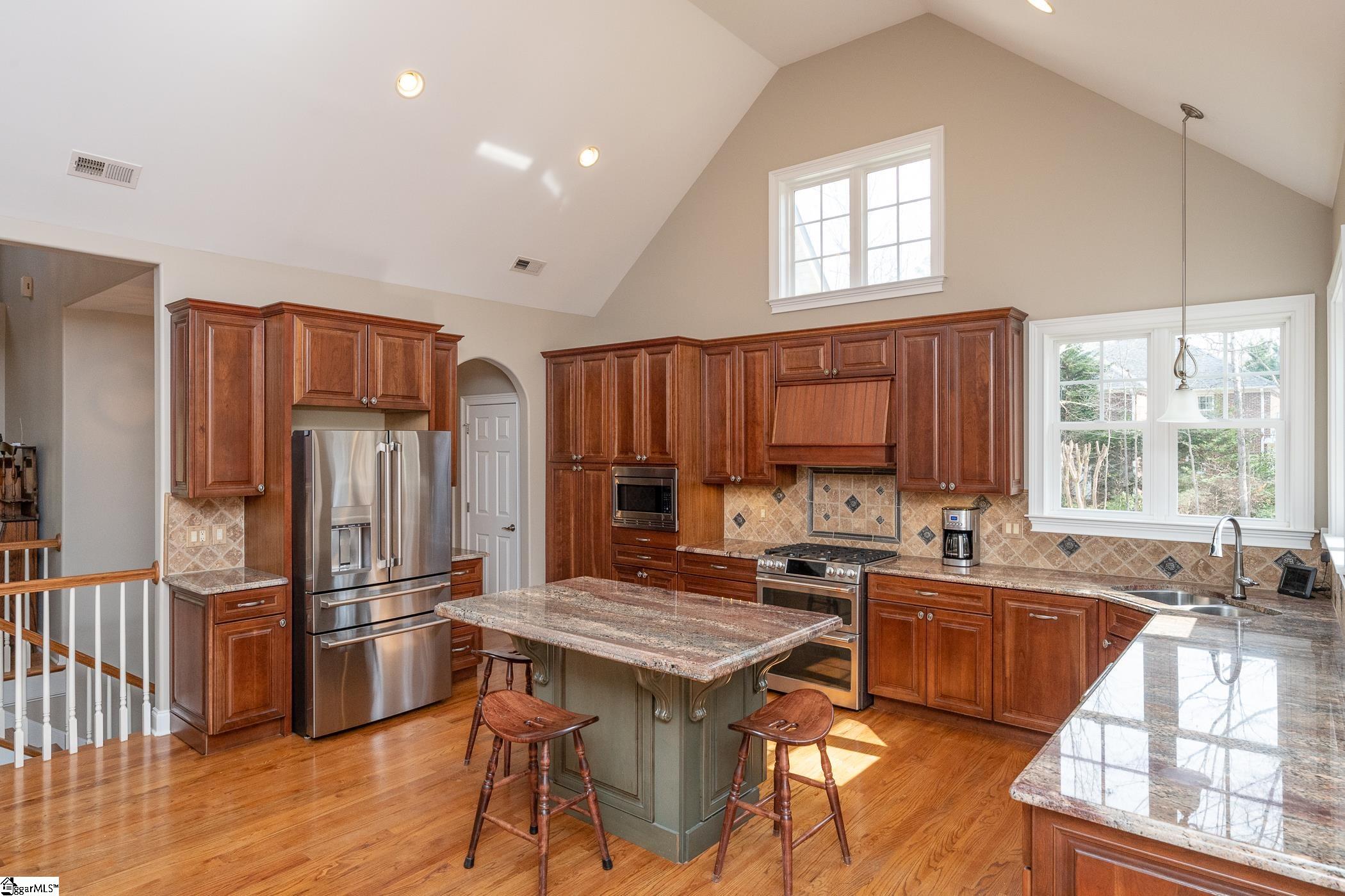 241 Byars Street Greer, SC 29651 - Photo 6 of 36 Gallery Image 6