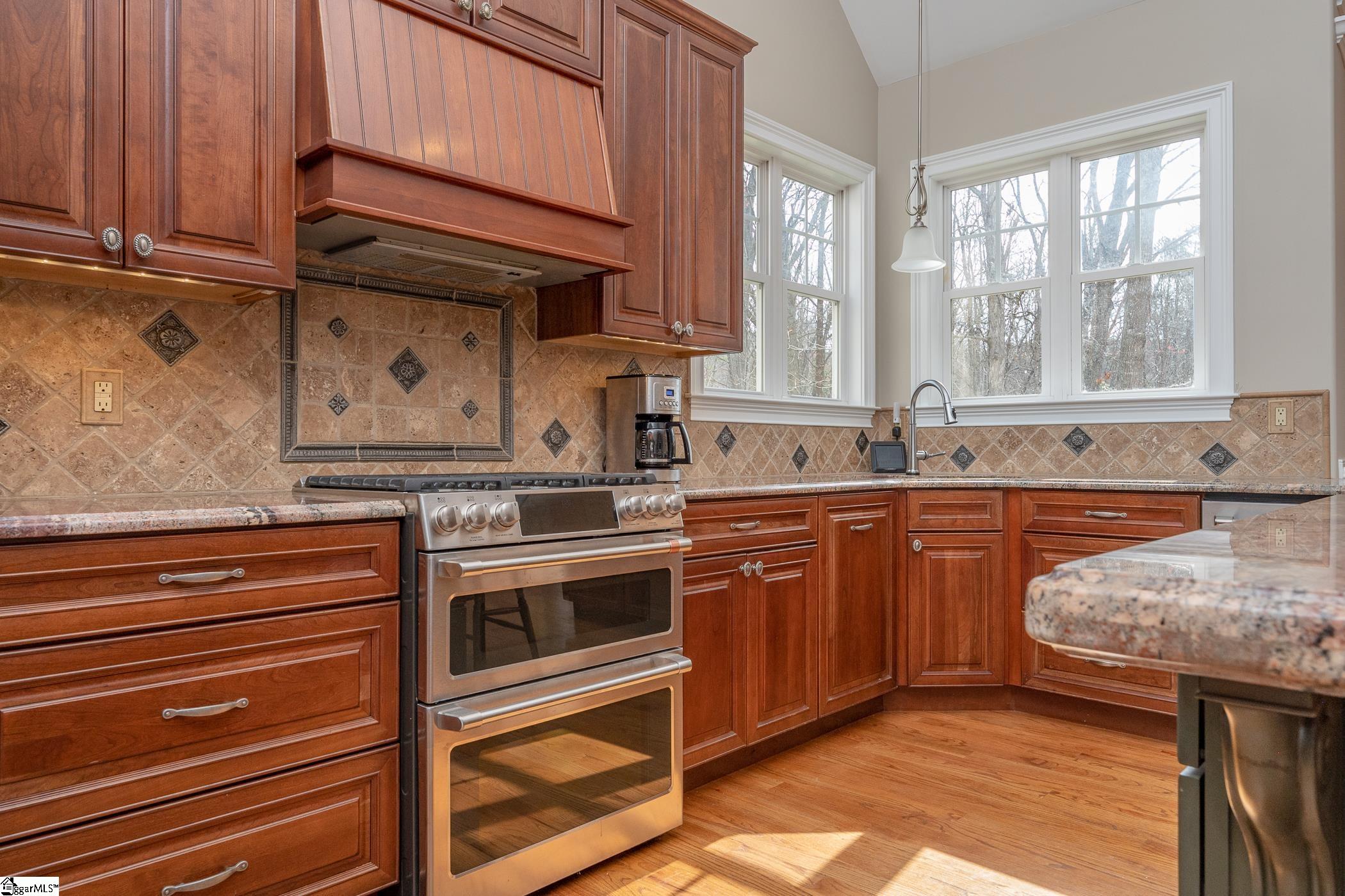 241 Byars Street Greer, SC 29651 - Photo 8 of 36 Gallery Image 8