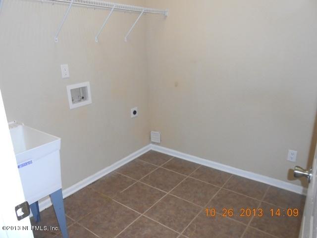 5572 Ada Johnson Road Jacksonville, FL 32218 - Photo 12 of 15 2013-10-26 14