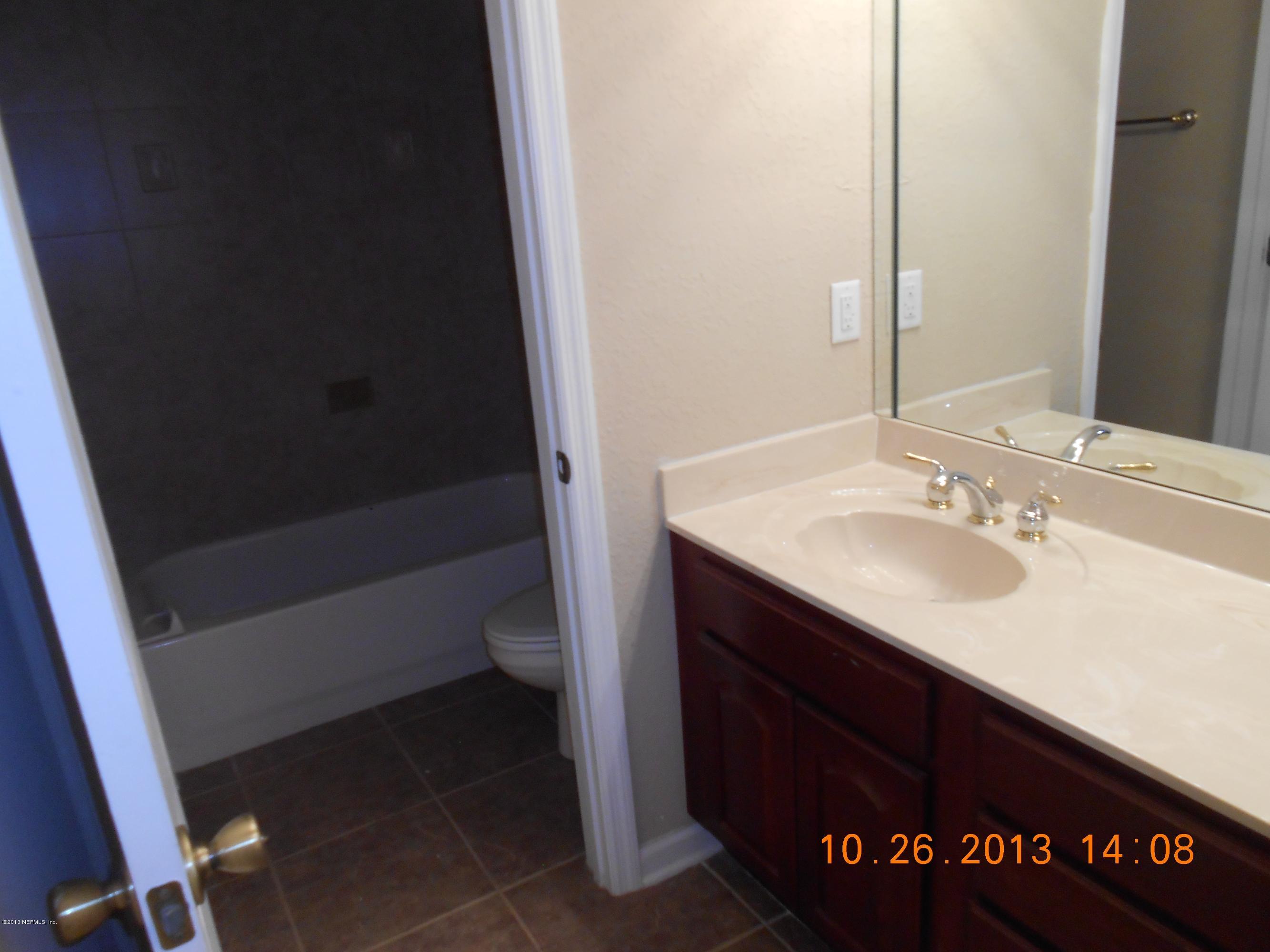 5572 Ada Johnson Road Jacksonville, FL 32218 - Photo 10 of 15 2013-10-26 14