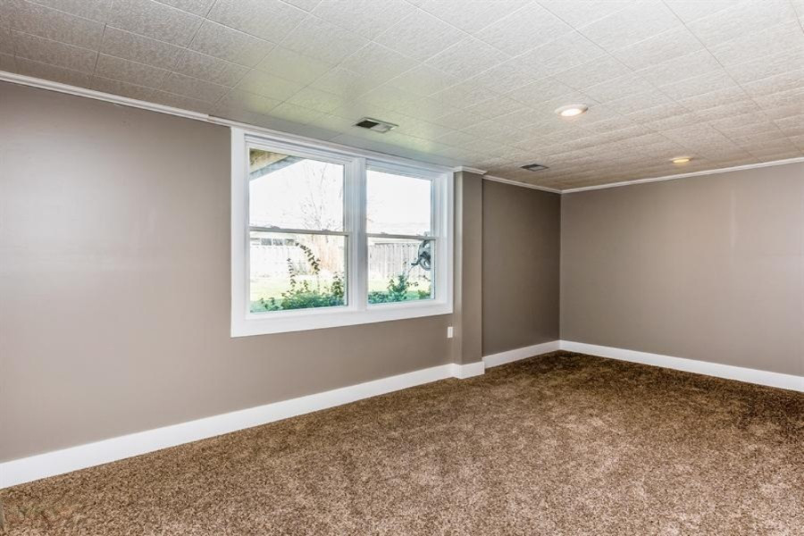 1635 Trebor Road St. Joseph, MI 49085 - Photo 6 of 10 6