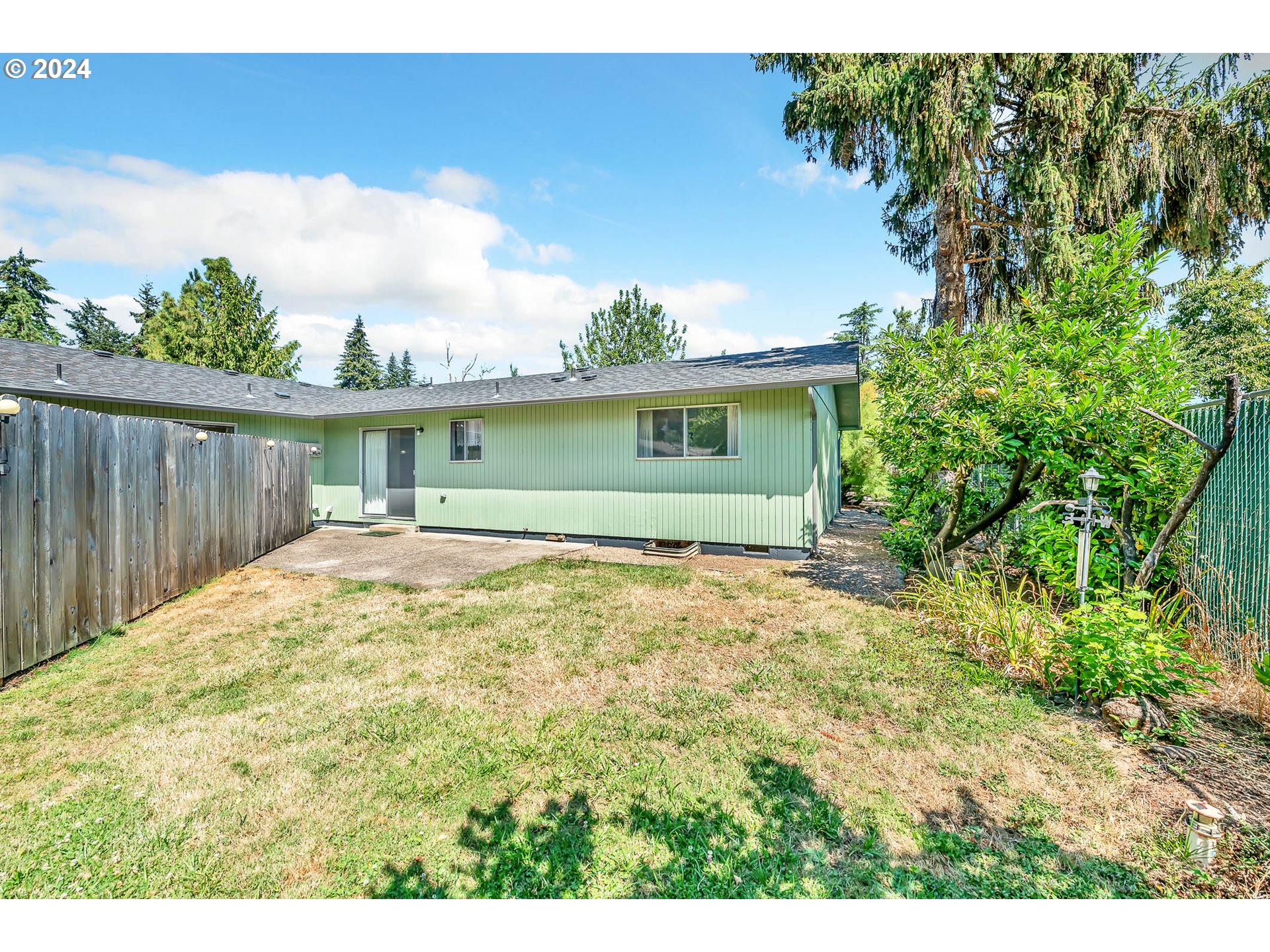 6112 Main Street Springfield, OR 97478 - Photo 20 of 47