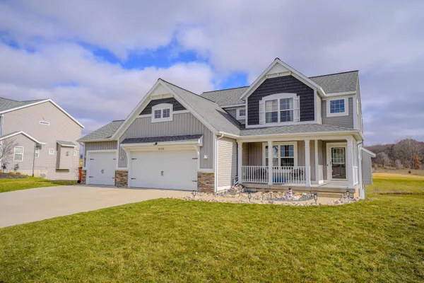 $685,000 | 4145 Boulder View Drive, Belmont, MI 49306