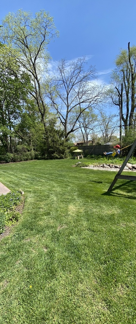 617 Hillside Road Glenview, IL 60025 - Photo 44 of 46 a view of a field with an trees