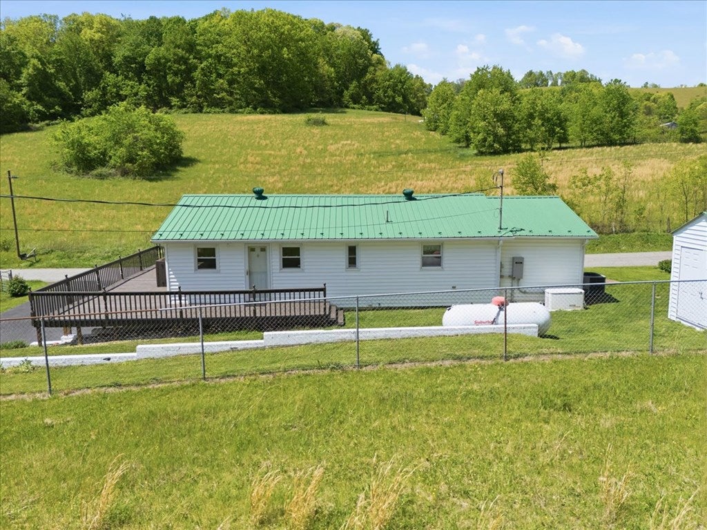 1012 Ridgedale Road Saltville, VA 24370 - Photo 10 of 73 Gallery Image 10