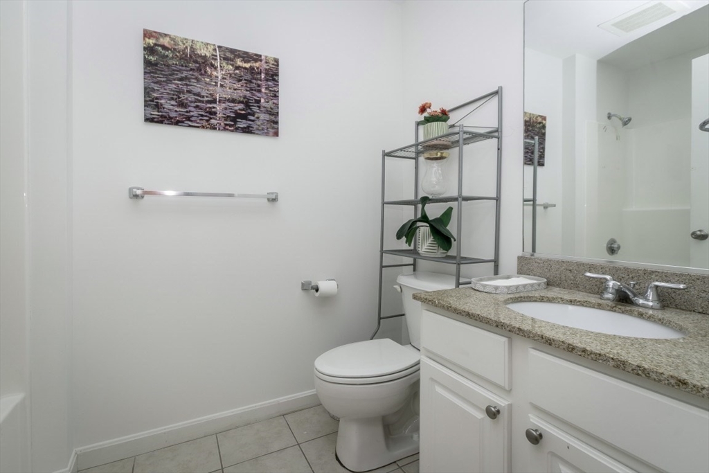 70 Washington Street, Unit 207 Haverhill, MA 01832 - Photo 18 of 40