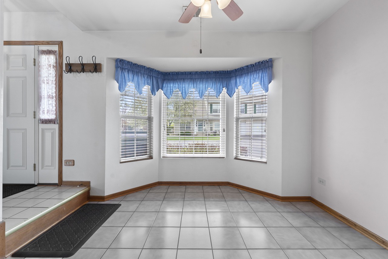 1464 Root Street Crest Hill, IL 60403 - Photo 12 of 42