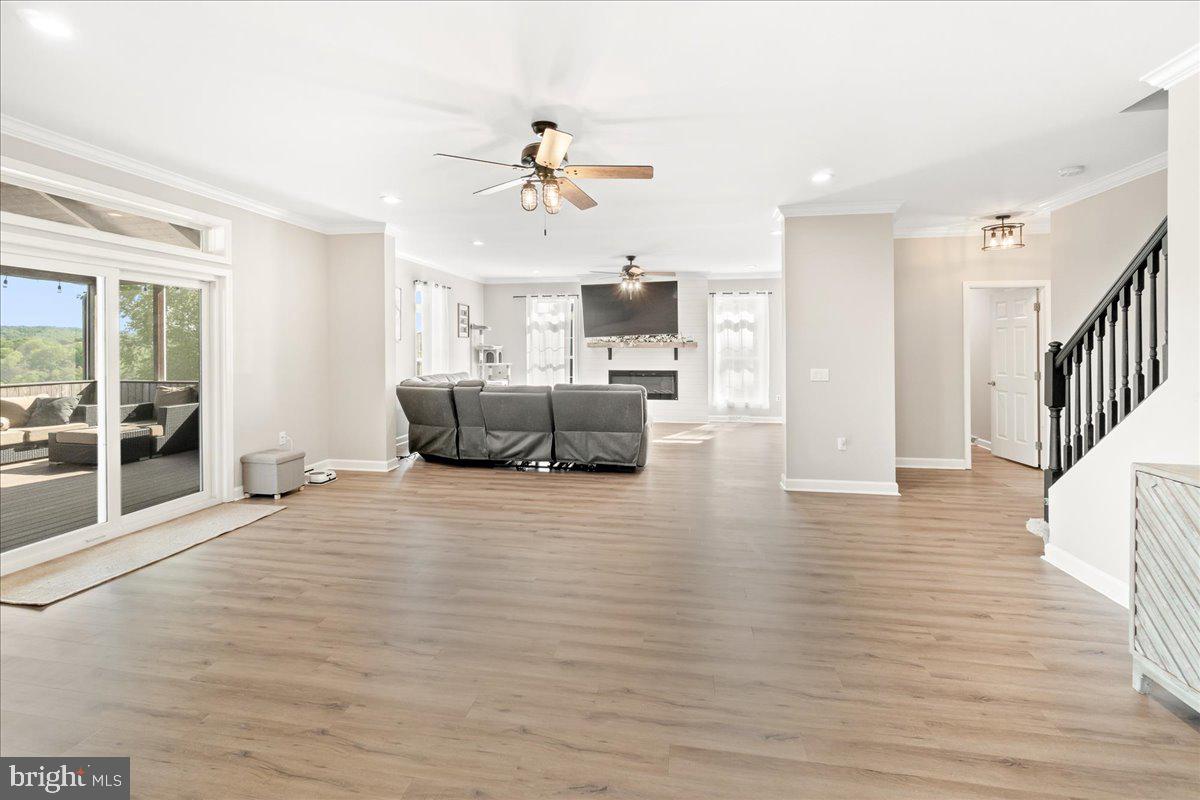 5131 Woodville Road Mount Airy, MD 21771 - Photo 28 of 92 Family Room