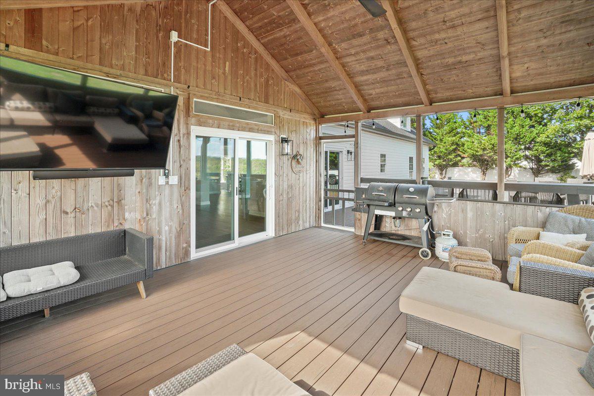 5131 Woodville Road Mount Airy, MD 21771 - Photo 36 of 92 4 season screened porch