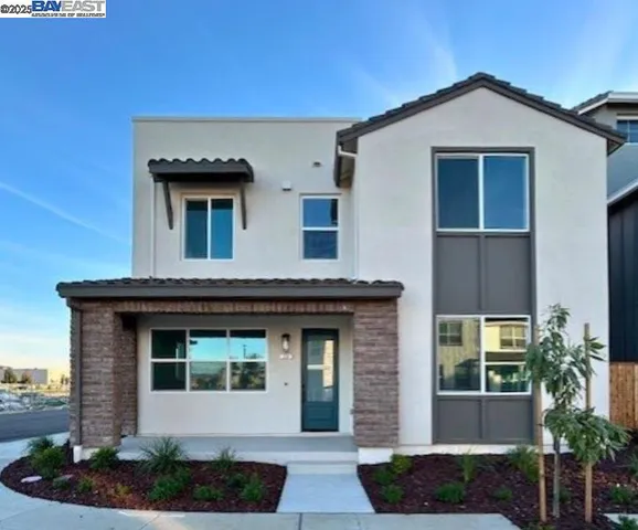 $1,012,019 | 334 Sagebrush Drive, Napa, CA 94558