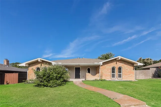 $415,000 | 3013 Roundrock Trail, Plano, TX 75075