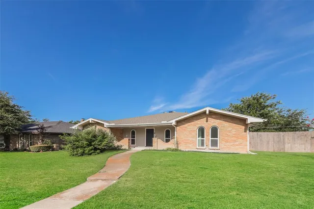 $415,000 | 3013 Roundrock Trail, Plano, TX 75075