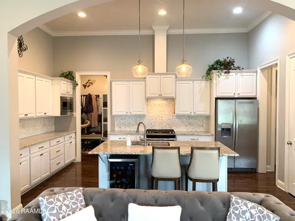 $2,200 | 200 Cypress View Drive, Youngsville, LA 70592