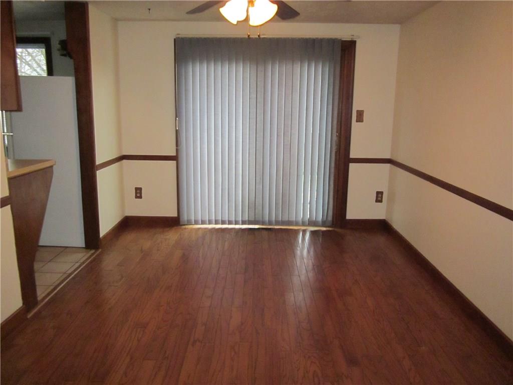 326 Ridge Point Circle Bridgeville, PA 15017 - Photo 5 of 21 Gallery Image 5