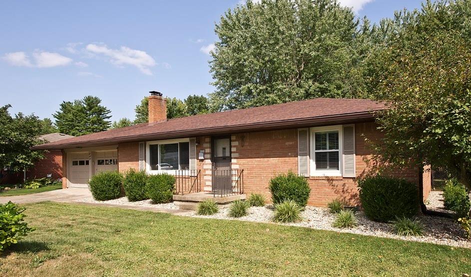 541 South Carr Road Plainfield, IN 46168 - Photo 2 of 19 Gallery Image 2