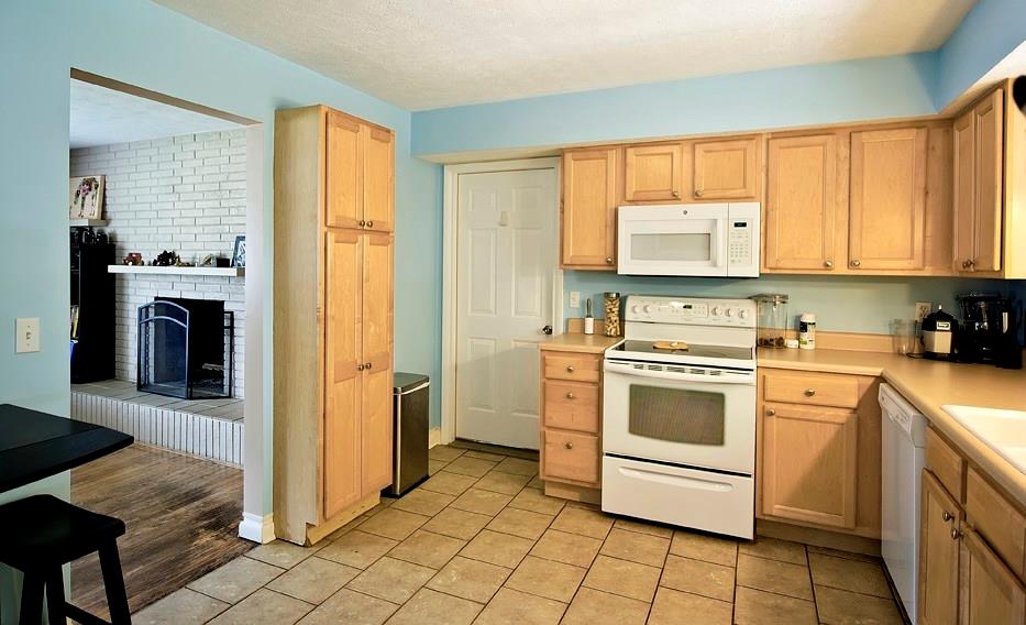 541 South Carr Road Plainfield, IN 46168 - Photo 15 of 19 Gallery Image 15