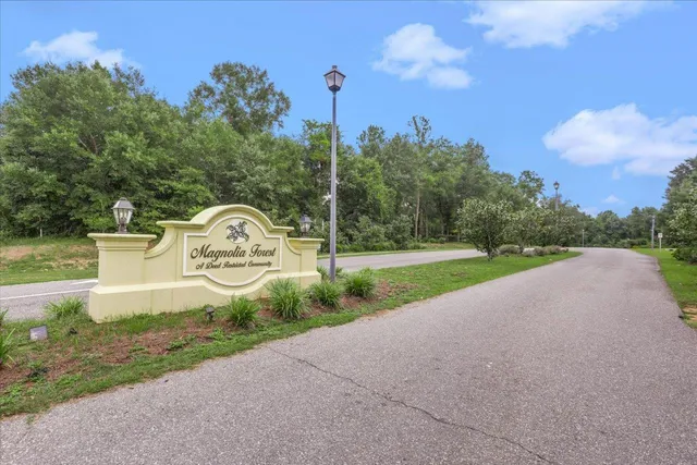 $342,500 | 175 Oak Grove Lane, Quincy, FL 32351