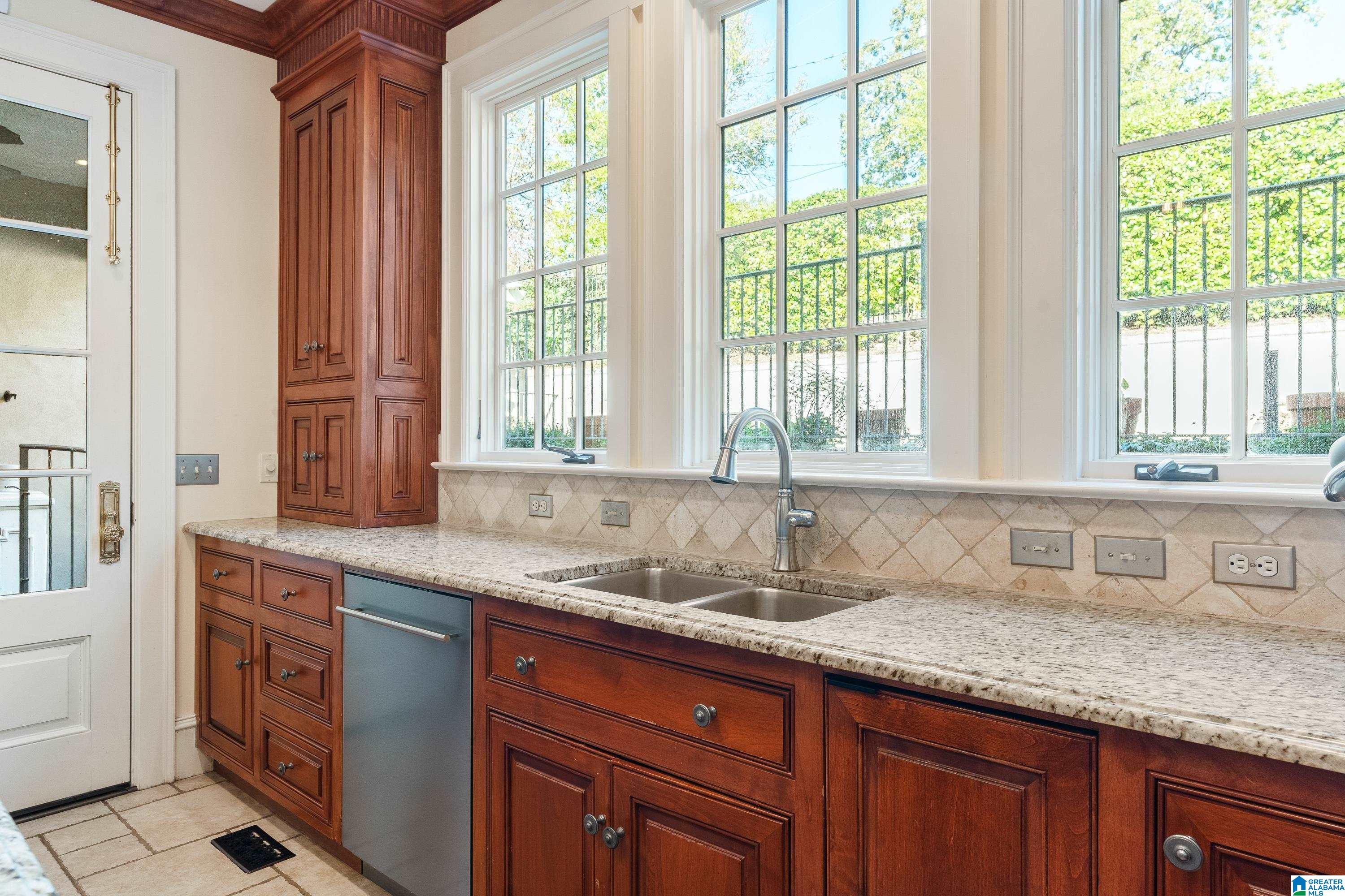 3100 Carlisle Road Birmingham, AL 35213 - Photo 20 of 81
