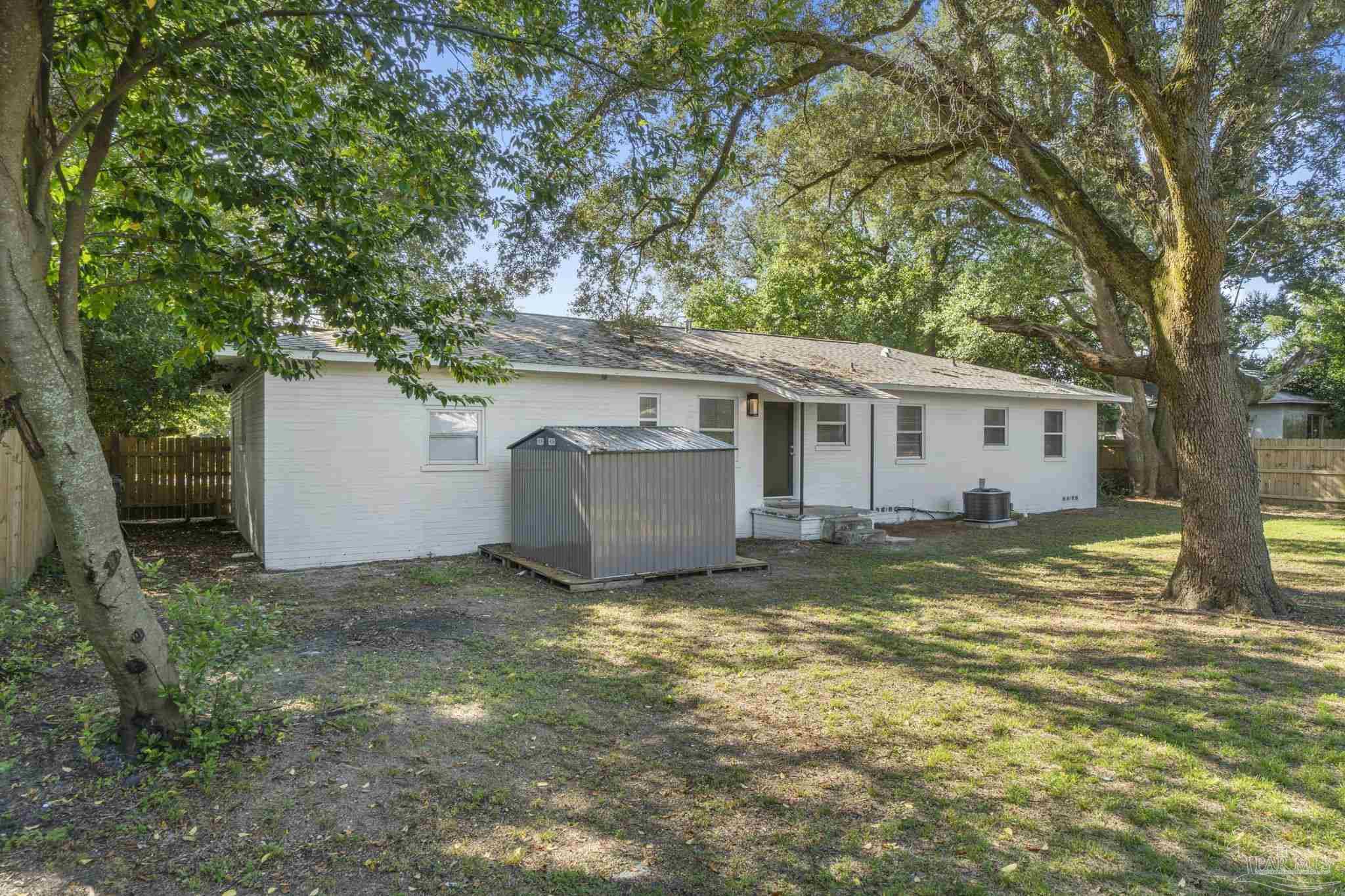 14 Brandywine Road Pensacola, FL 32507 - Photo 39 of 43